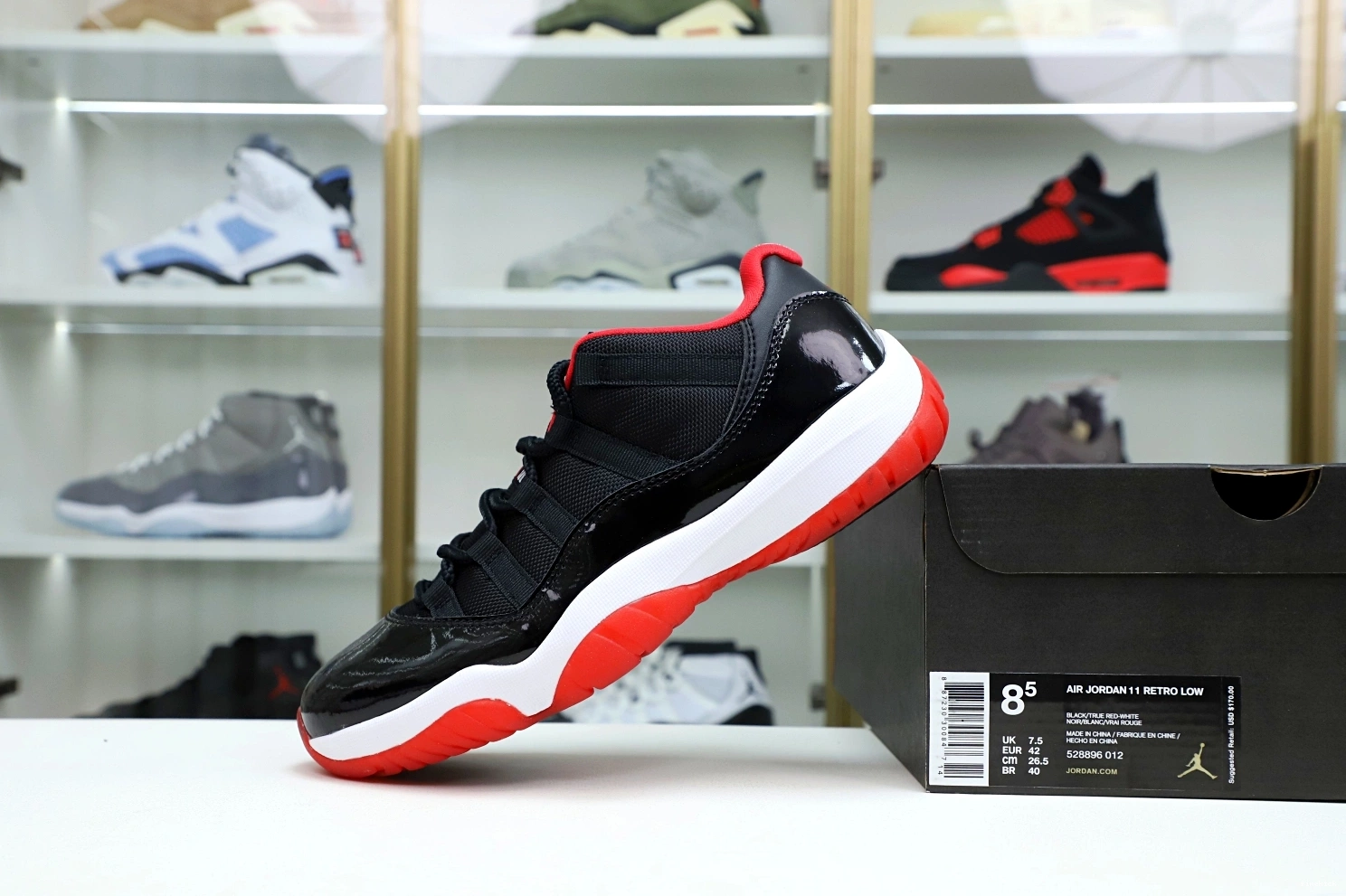 JORDAN RETRO 11 BRED AIR LOW 0310